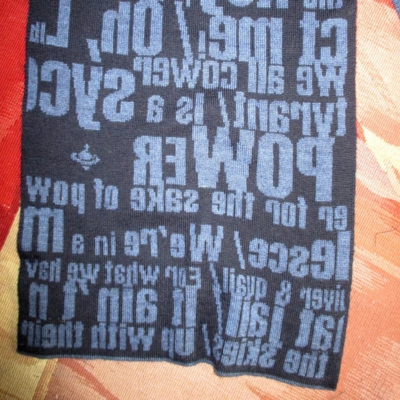 Vivienne Westwood Political statement scarf - Picture 5 of 7